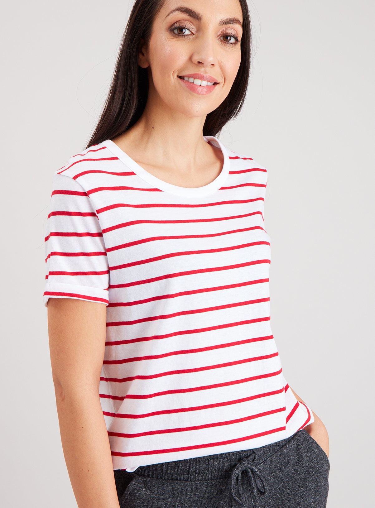white red striped t shirt